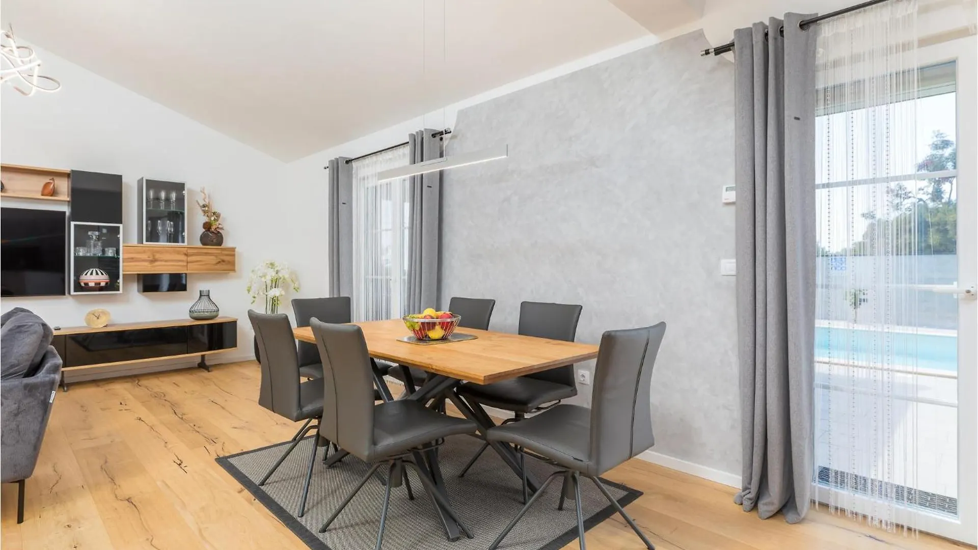 Holiday home 4 Bedroom Nice Home In Galizana