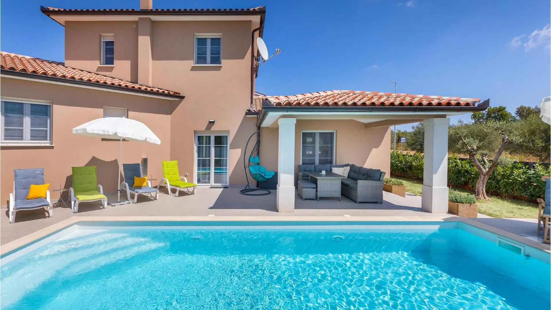 4 Bedroom Nice Home In Galizana Croatia