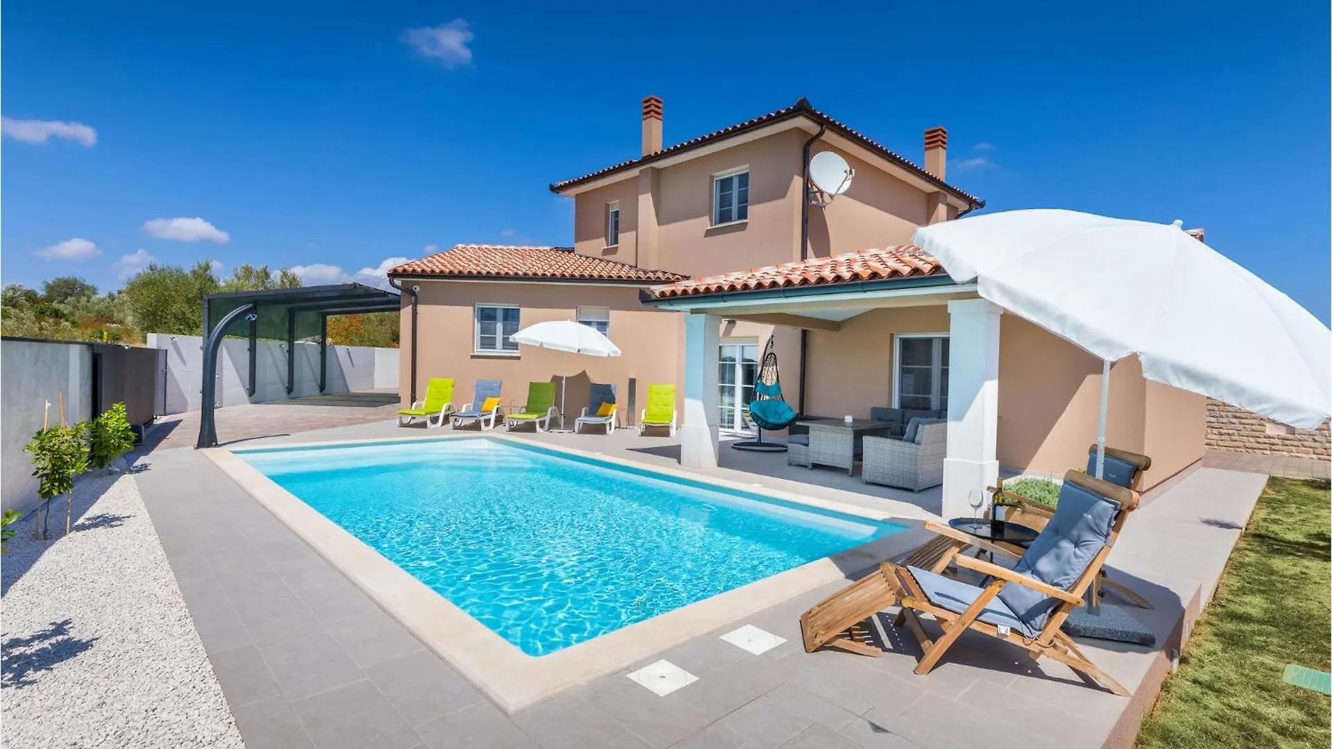 4 Bedroom Nice Home In Galizana contacts