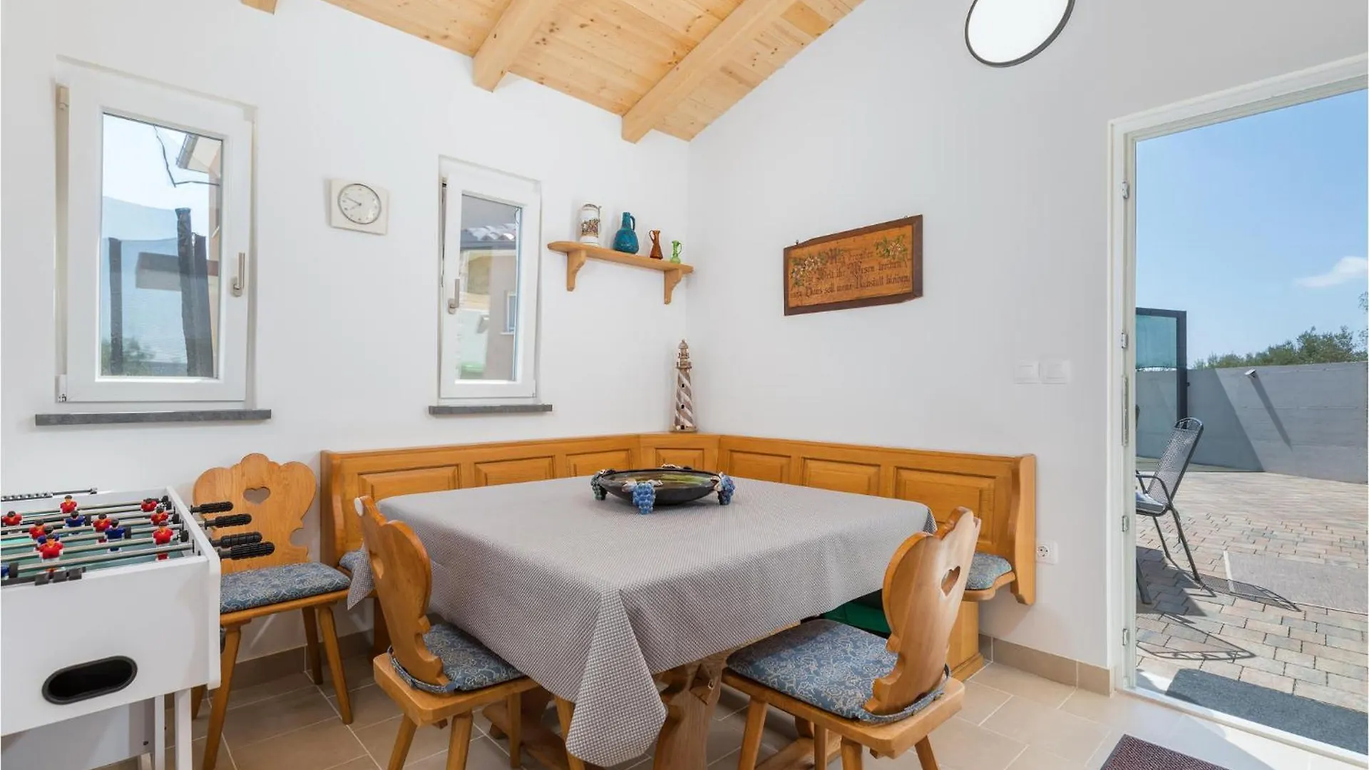 4 Bedroom Nice Home In Galizana 0*,  Croatia